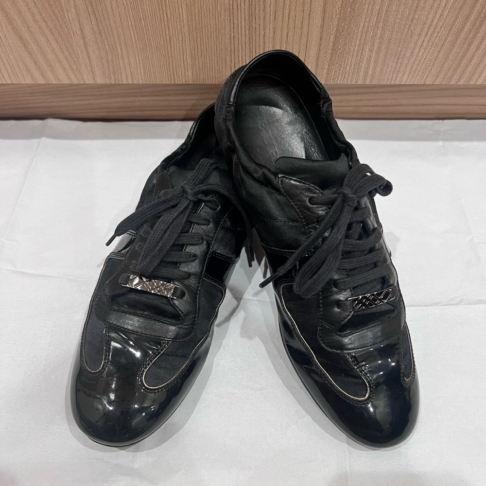 Women Burberry Sneakers Combination Leather and Patent Leather black 6.5